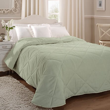 Quilted bedspread